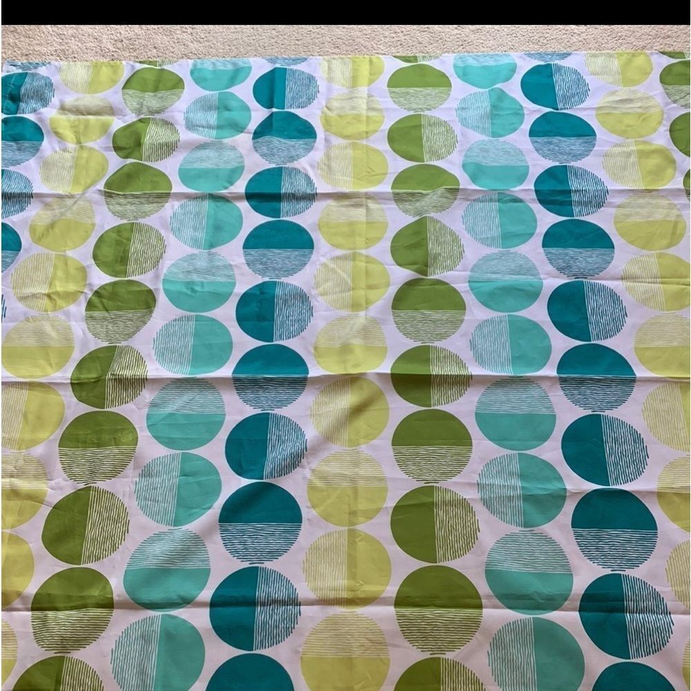 Shower Curtain - Picture 3 of 12